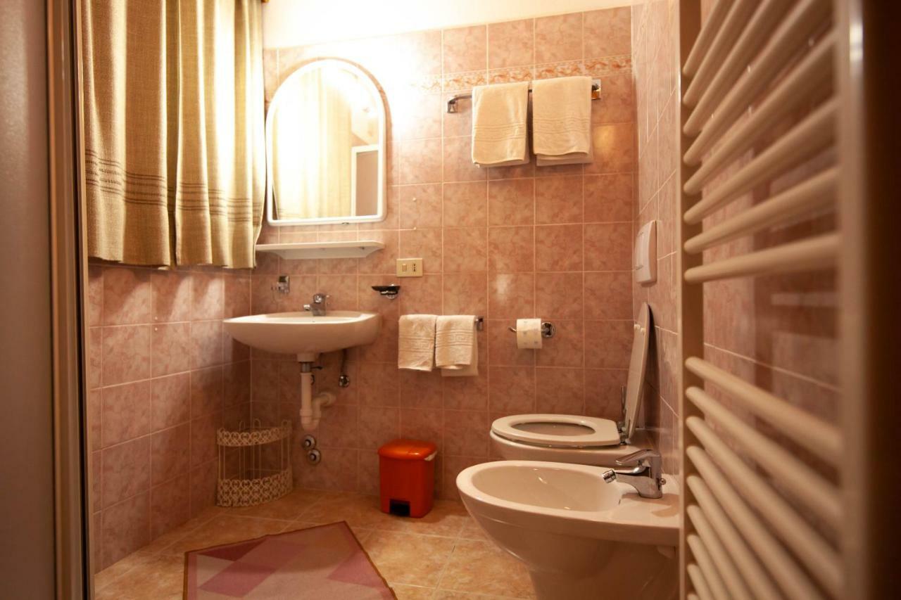 La Bastiana Apartments Лівіньо Екстер'єр фото